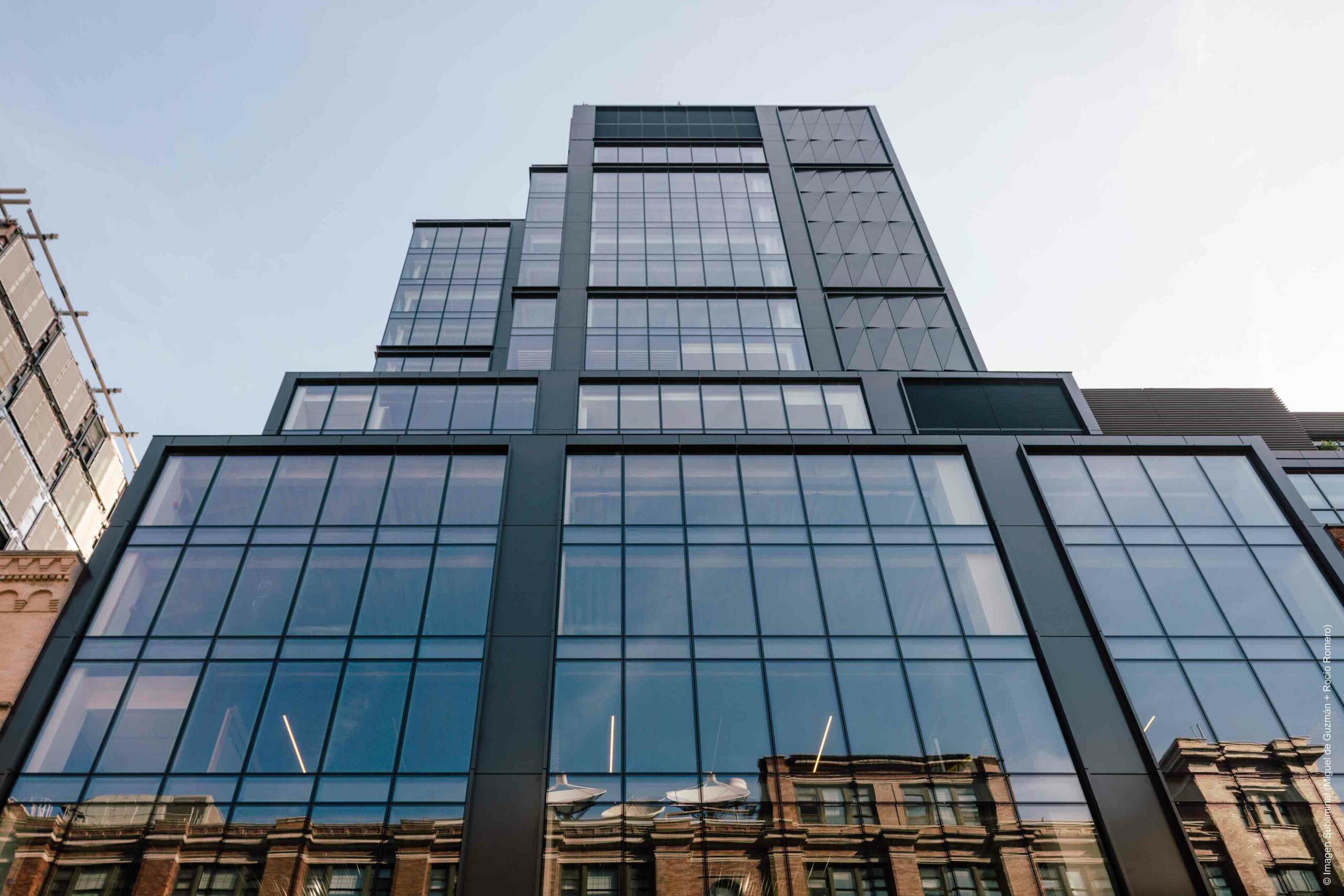 Facade Rideau A New York By Wicona L Echo De La Baie