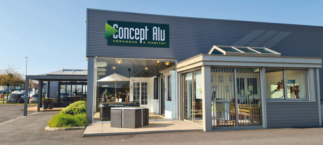 concept-alu-showroom-habitat-exterieur